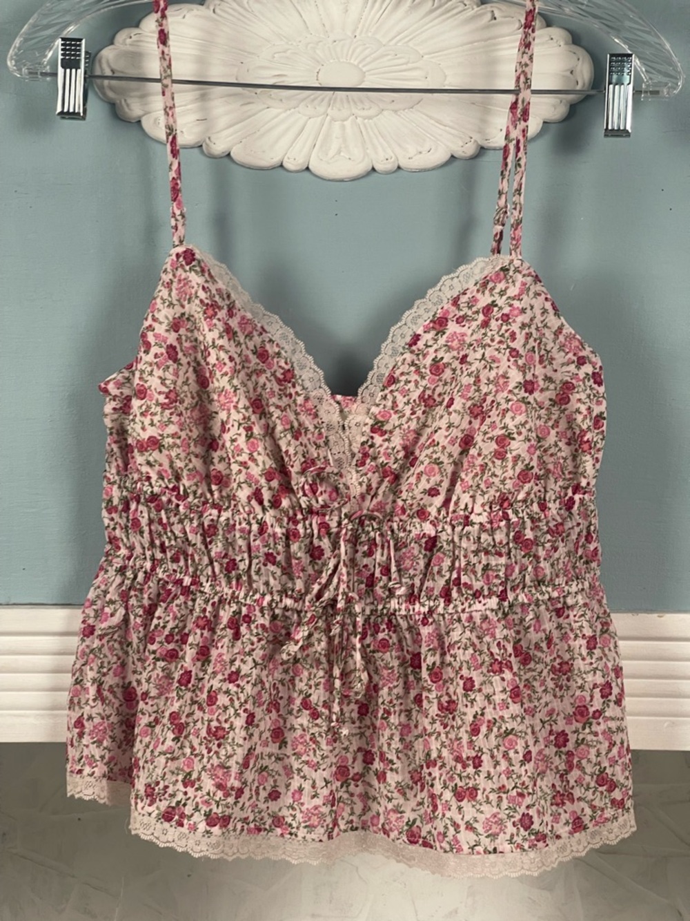No Boundaries Pink Floral Lace-Trim Camisole Cottage-Core Beachy Peplum Top